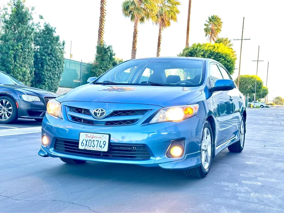 2013 Toyota Corolla 10th Gen - Image 7 of 18