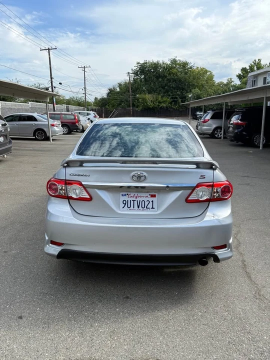 2013 Toyota Corolla 10th Gen - Image 3 of 6