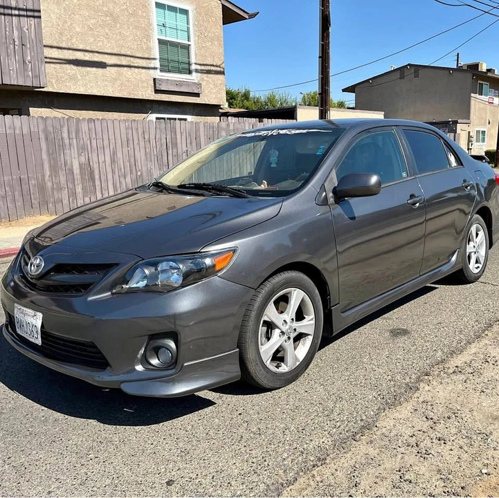 2013 Toyota Corolla 10th Gen - Image 1 of 8