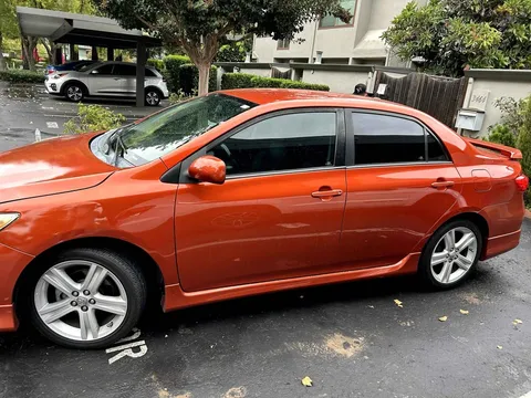2013 Toyota Corolla 10th Gen - Image 2 of 9