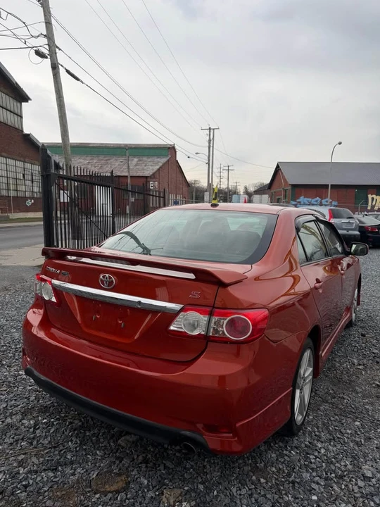2013 Toyota Corolla 10th Gen - Image 4 of 11