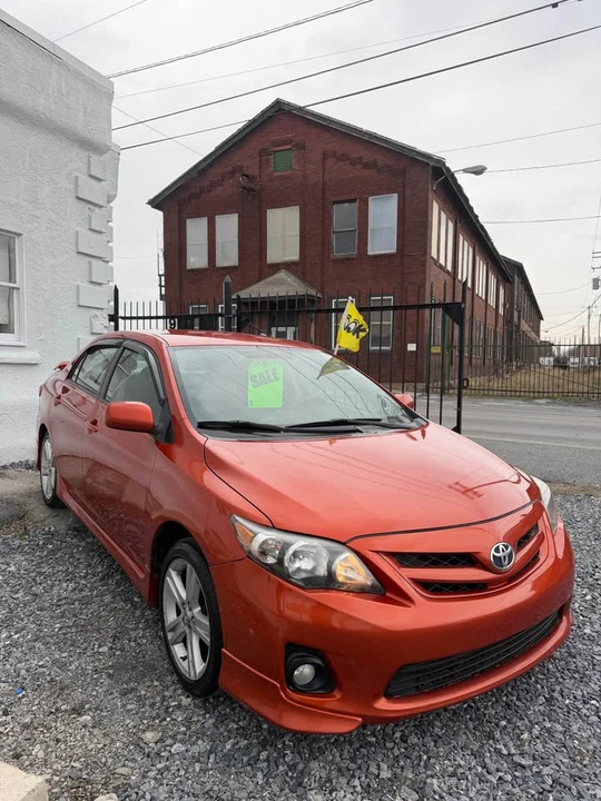 2013 Toyota Corolla 10th Gen - Image 3 of 11