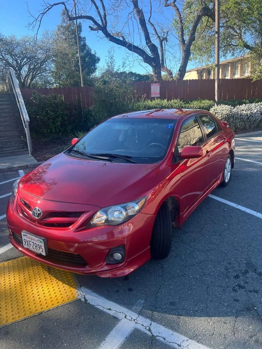 2013 Toyota Corolla 10th Gen - Image 5 of 8