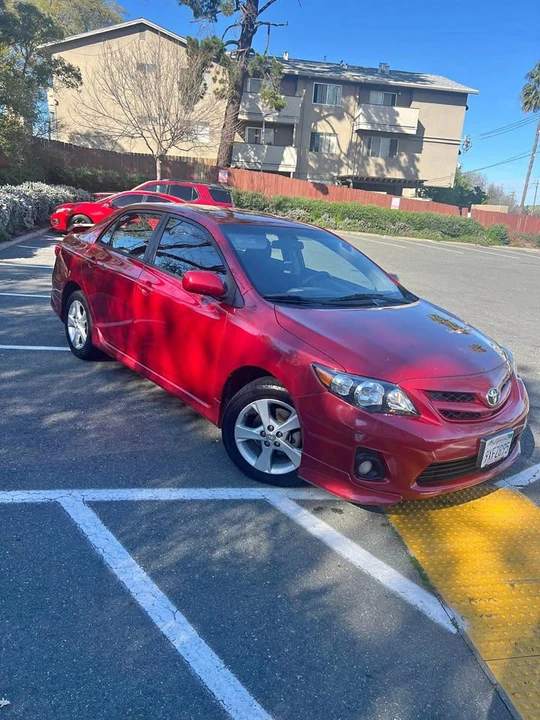 2013 Toyota Corolla 10th Gen - Image 1 of 8