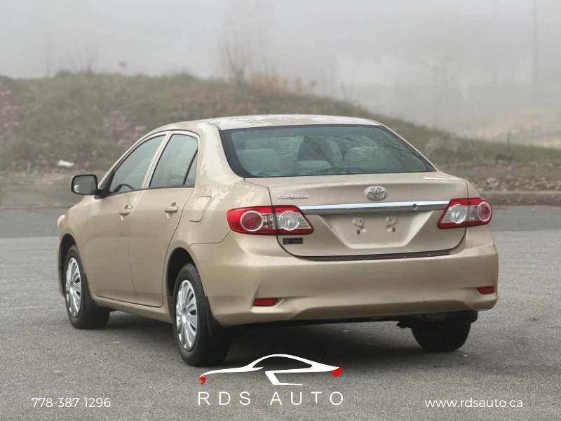 2013 Toyota Corolla 10th Gen - Image 4 of 13