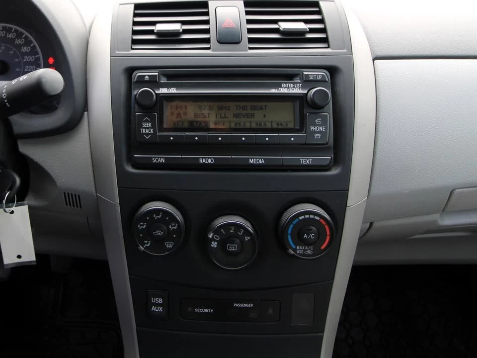 2013 Toyota Corolla 10th Gen - Image 6 of 15