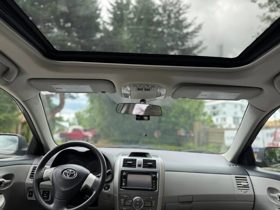 2013 Toyota Corolla 11th Gen - Image 10 of 15