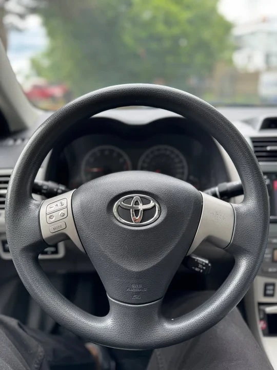 2013 Toyota Corolla 10th Gen - Image 12 of 15
