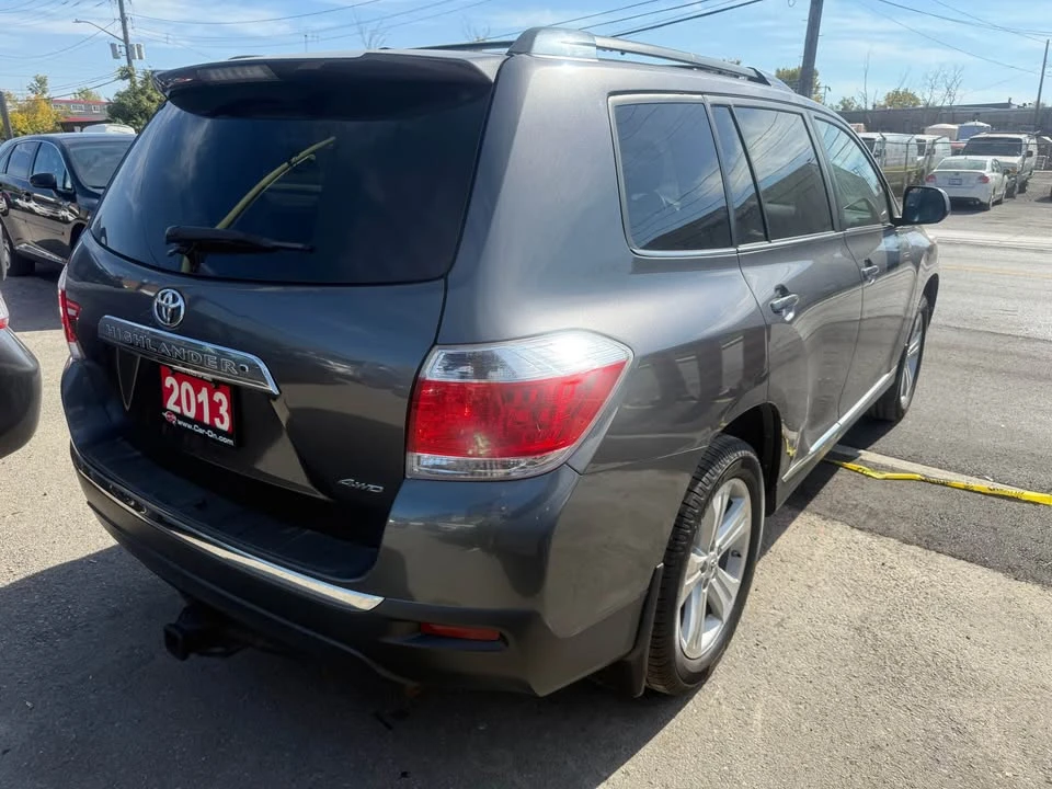 2013 Toyota Highlander - Image 4 of 12
