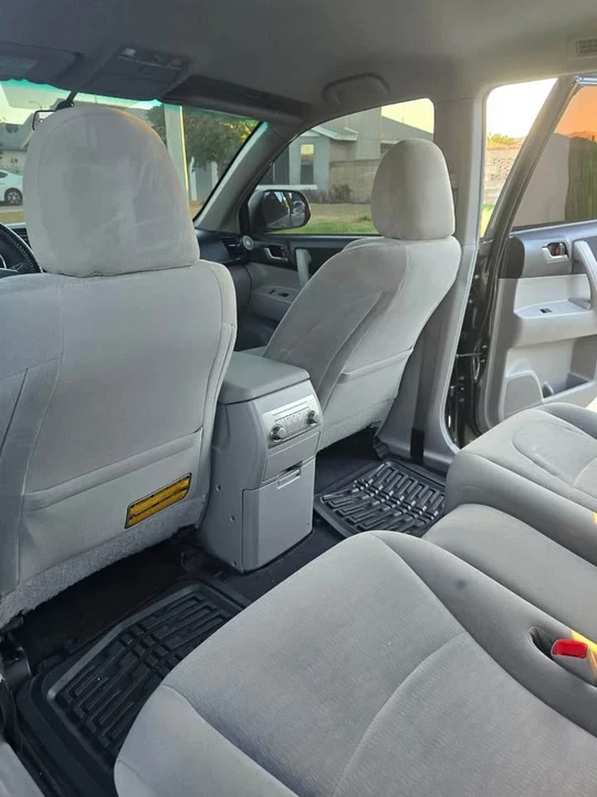 2013 Toyota Highlander - Image 12 of 15