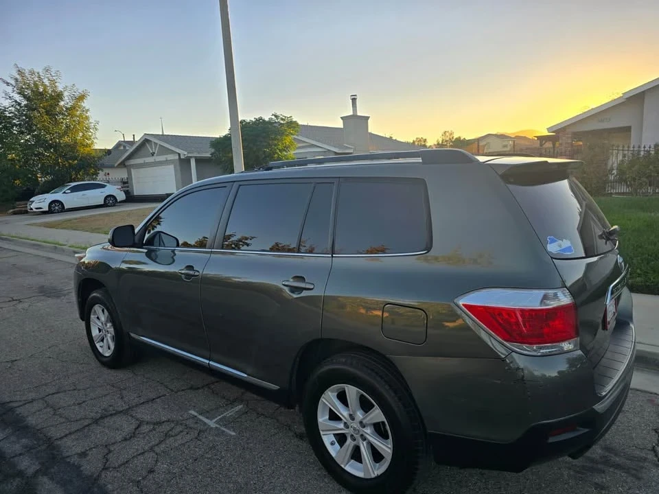2013 Toyota Highlander - Image 5 of 15