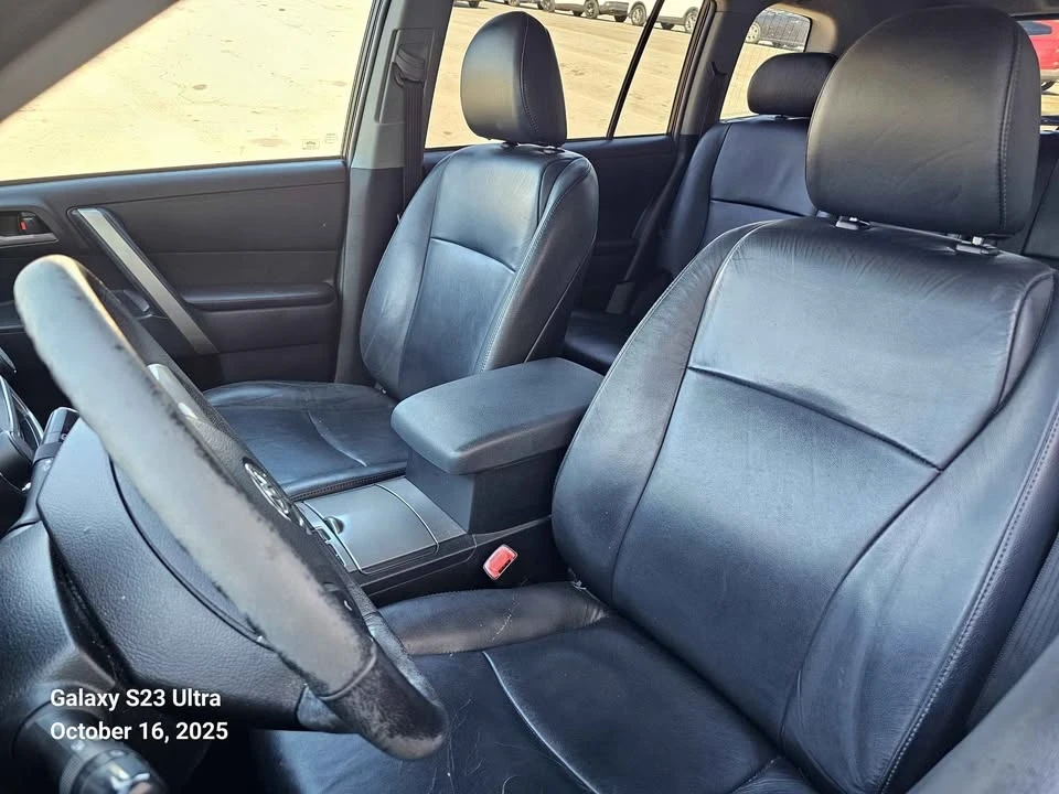 2013 Toyota Highlander - Image 7 of 18