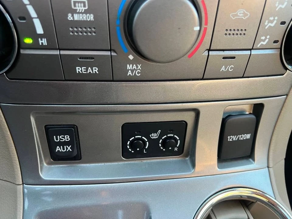 2013 Toyota Highlander - Image 17 of 19