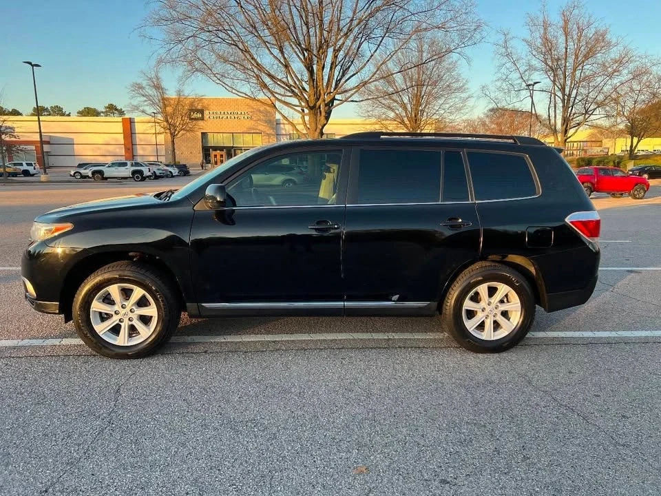 2013 Toyota Highlander - Image 6 of 19