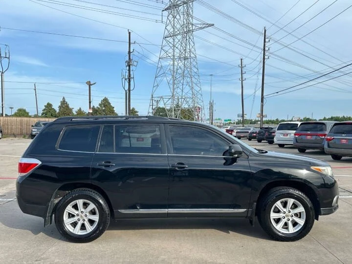 2013 Toyota Highlander - Image 6 of 17