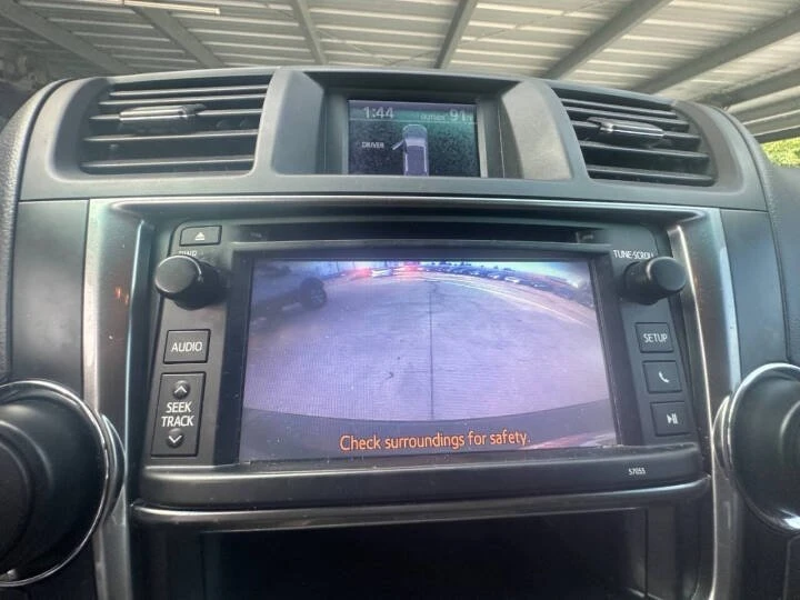 2013 Toyota Highlander - Image 16 of 17