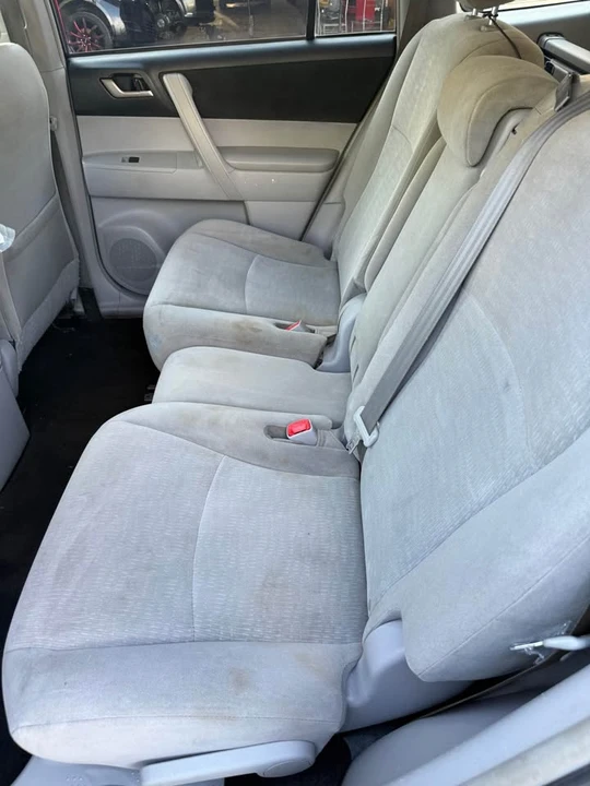 2013 Toyota Highlander - Image 13 of 14