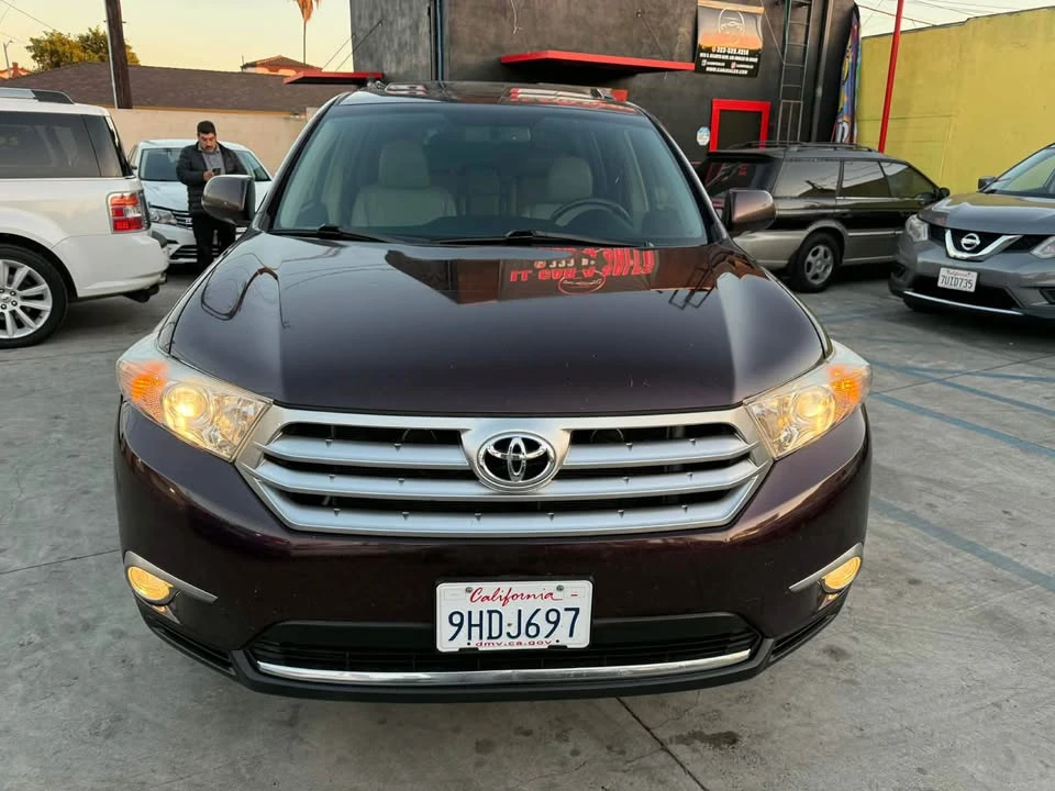 2013 Toyota Highlander - Image 7 of 16