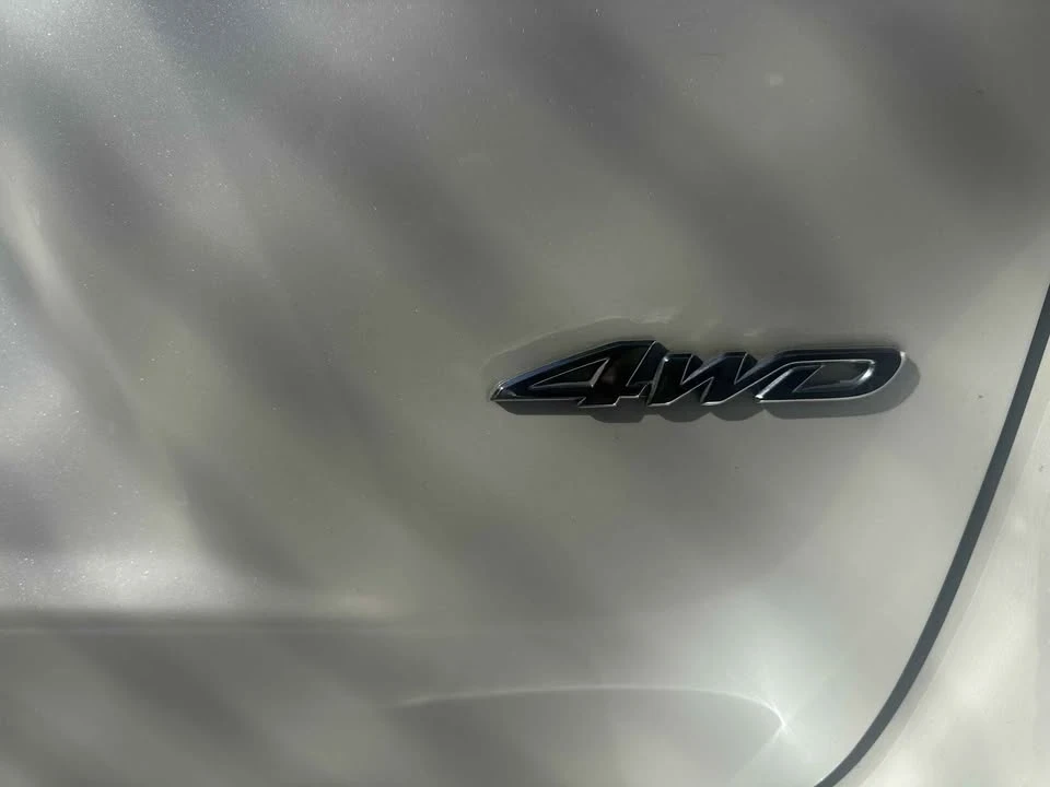 2013 Toyota Highlander - Image 9 of 14