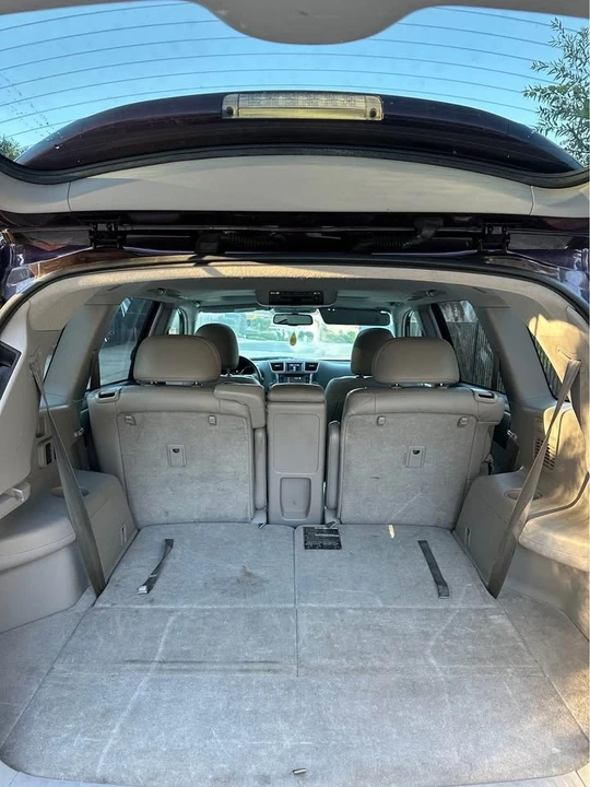 2013 Toyota Highlander - Image 9 of 11
