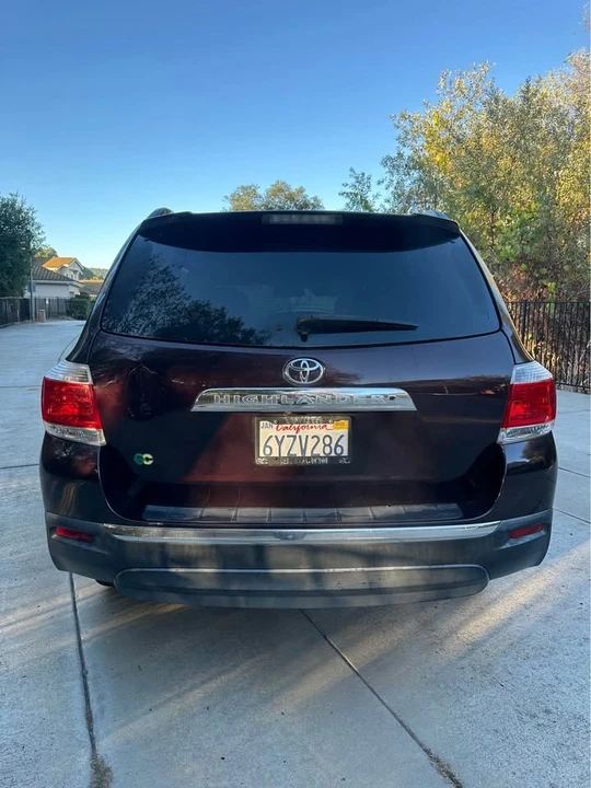 2013 Toyota Highlander - Image 5 of 11