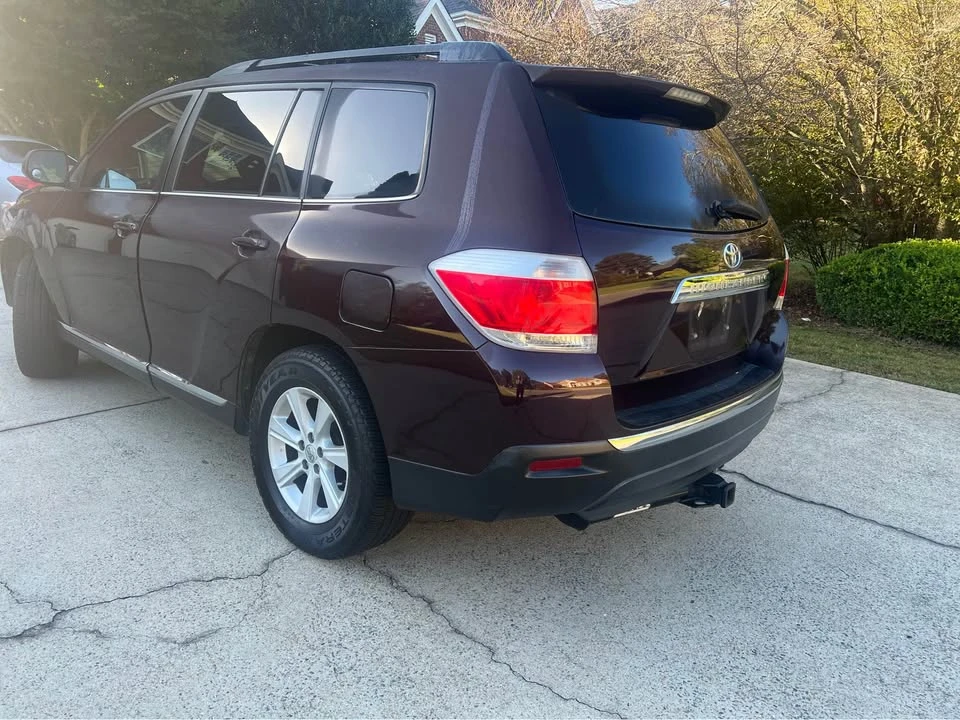 2013 Toyota Highlander - Image 7 of 15