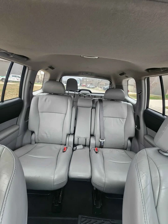 2013 Toyota Highlander - Image 11 of 13