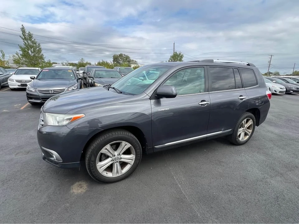 2013 Toyota Highlander - Image 4 of 20