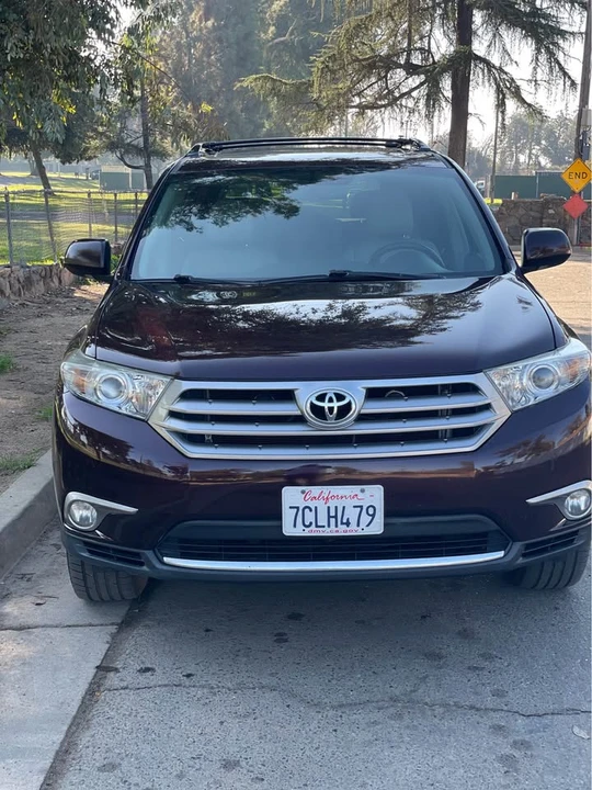 2013 Toyota Highlander - Image 3 of 9