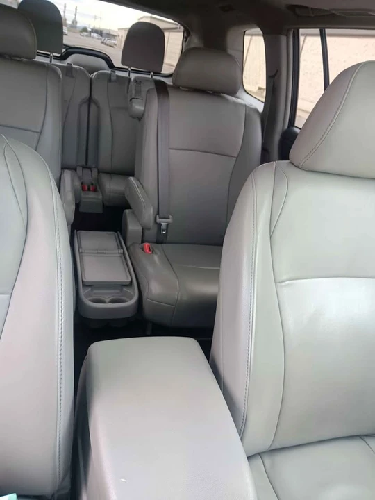 2013 Toyota Highlander - Image 10 of 18