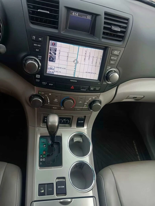 2013 Toyota Highlander - Image 4 of 18