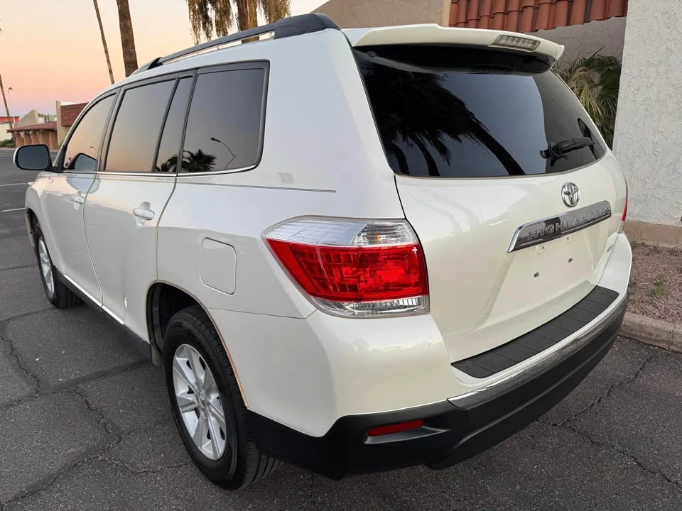 2013 Toyota Highlander - Image 3 of 13