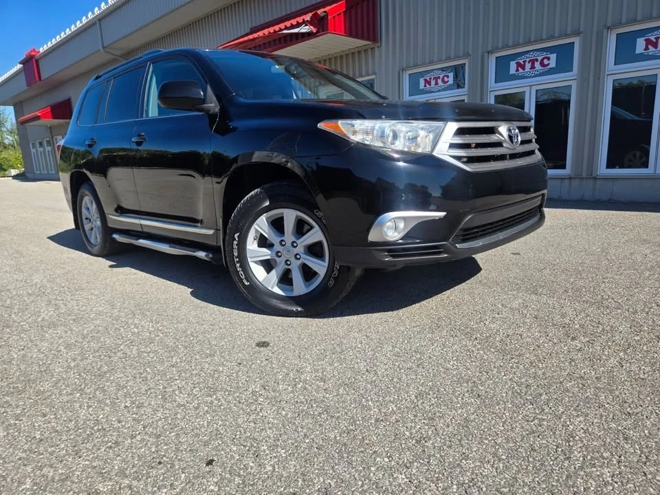 2013 Toyota Highlander - Image 10 of 20