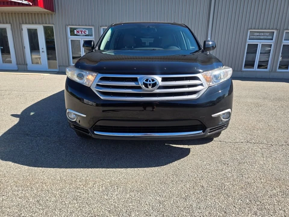 2013 Toyota Highlander - Image 11 of 20