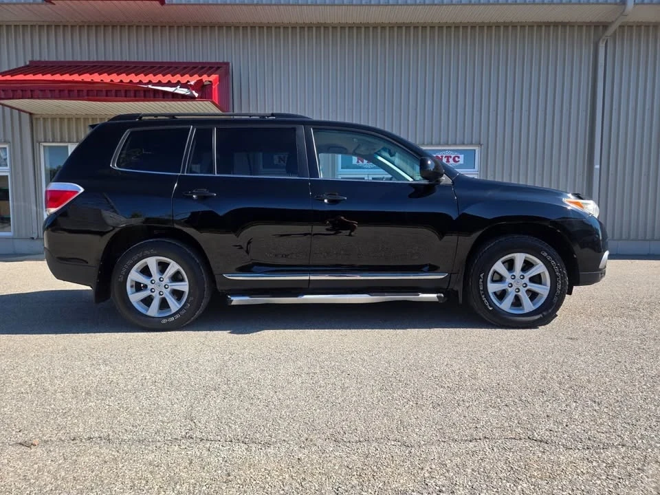 2013 Toyota Highlander - Image 8 of 20