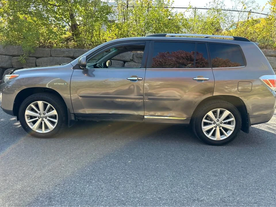 2013 Toyota Highlander - Image 9 of 20