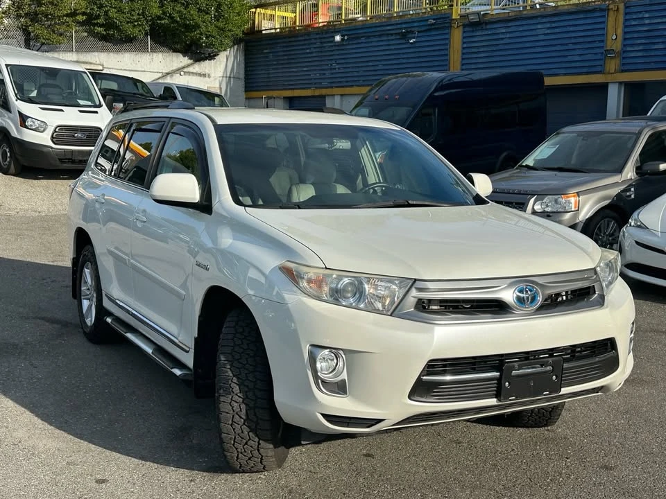 2013 Toyota Highlander - Image 3 of 20