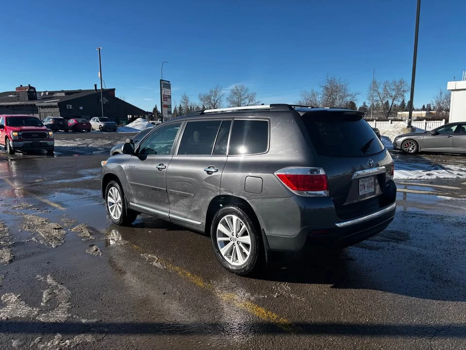 2013 Toyota Highlander - Image 3 of 13