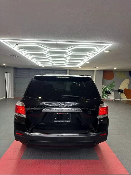 2013 Toyota Highlander - Image 5 of 20