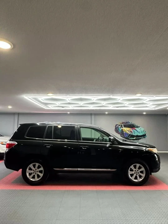 2013 Toyota Highlander - Image 7 of 20