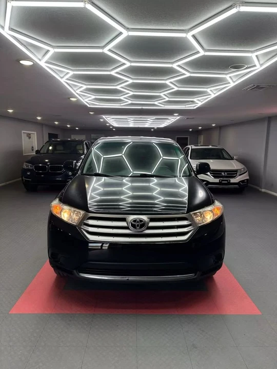 2013 Toyota Highlander - Image 8 of 20