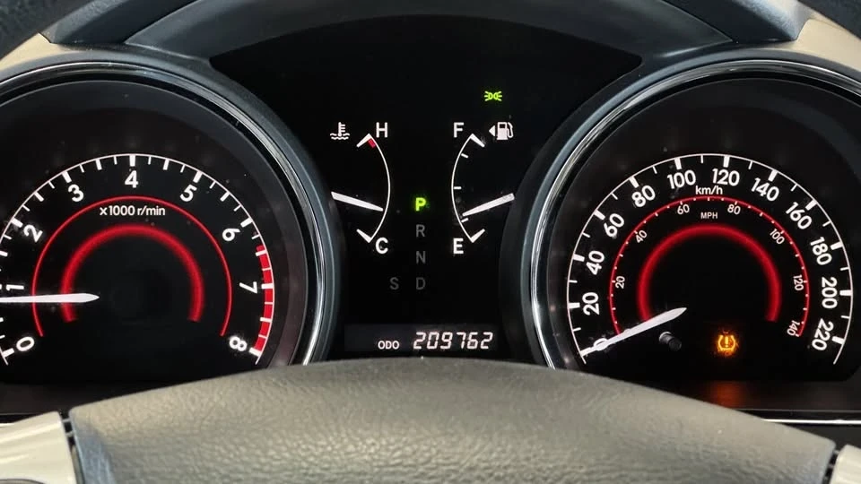 2013 Toyota Highlander - Image 19 of 20