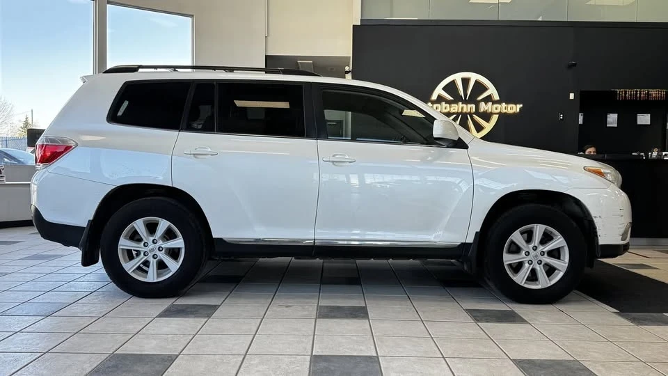 2013 Toyota Highlander - Image 5 of 20