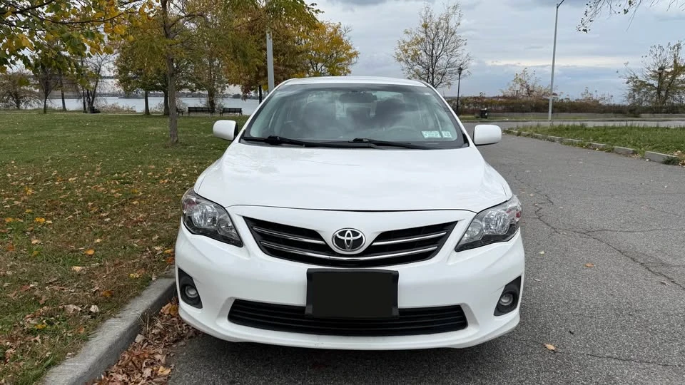 2013 Toyota Corolla 10th Gen - Image 2 of 16