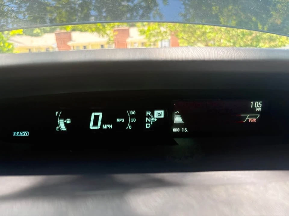 2013 Toyota Prius 3rd Gen - Image 10 of 12