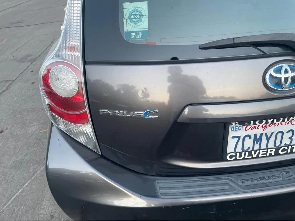 2013 Toyota Prius 3rd Gen - Image 3 of 5