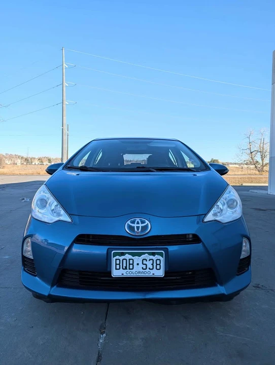 2013 Toyota Prius 3rd Gen - Image 9 of 20