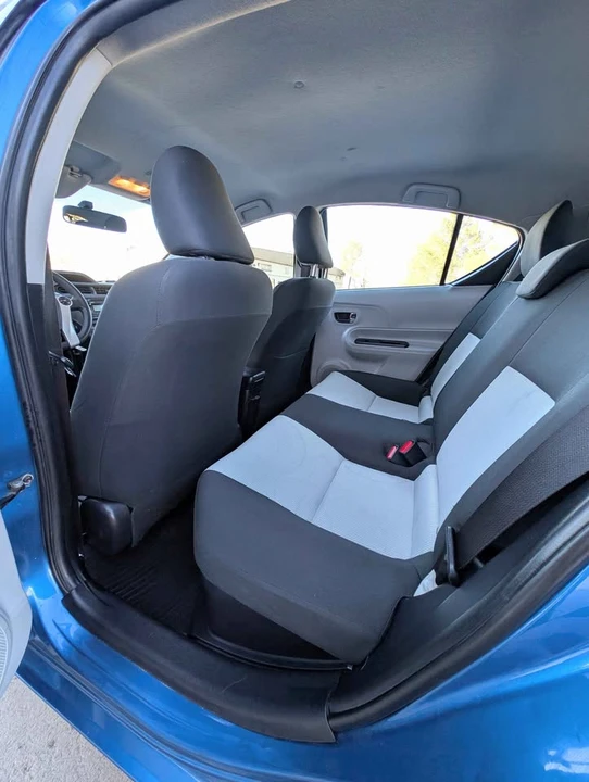 2013 Toyota Prius 3rd Gen - Image 12 of 20
