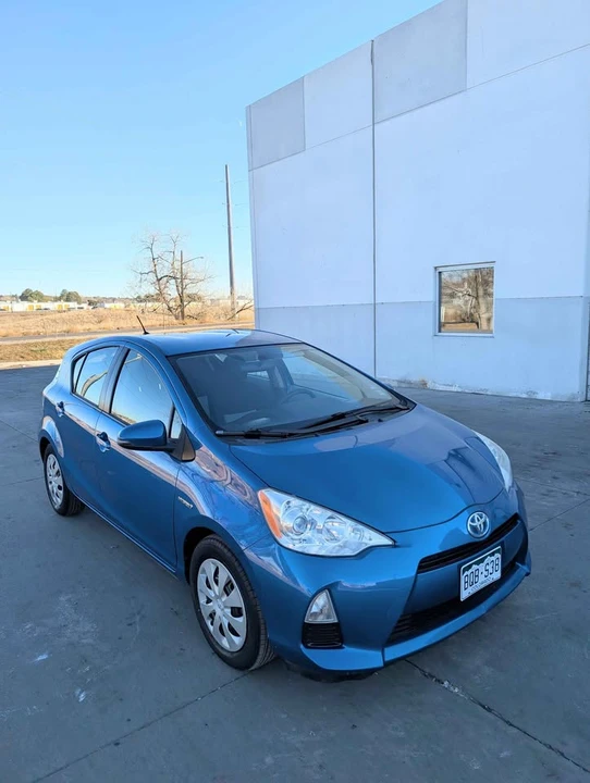 2013 Toyota Prius 3rd Gen - Image 6 of 20