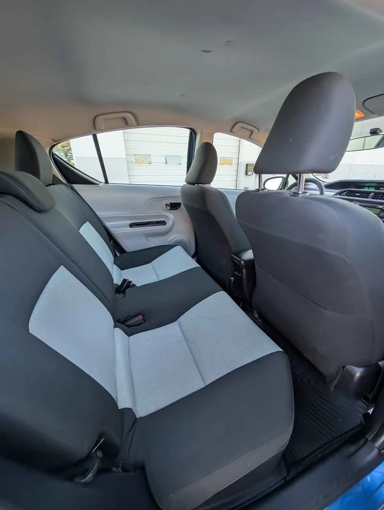 2013 Toyota Prius 3rd Gen - Image 17 of 20